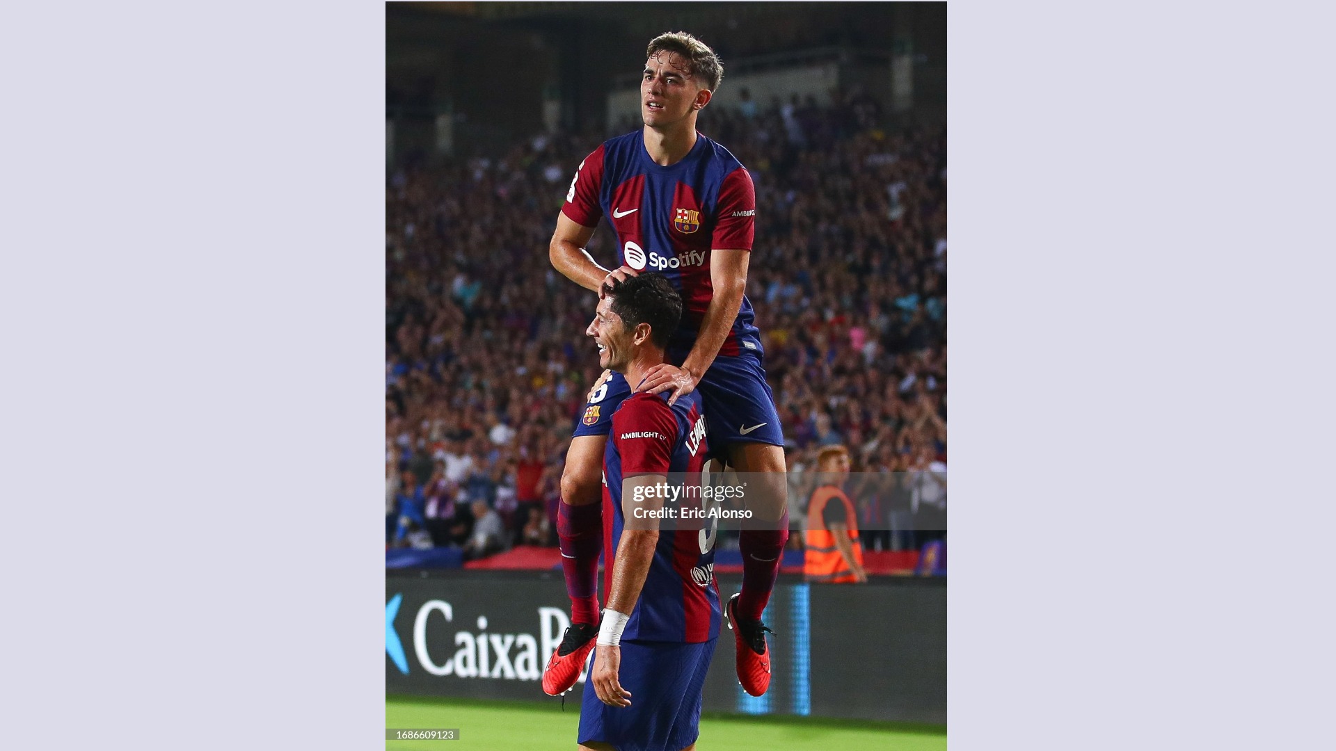 Barcelona, Lewandowski and Gavi celebrating a goal.