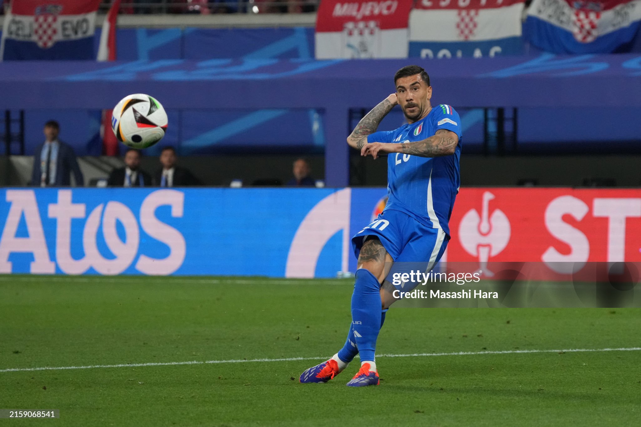 Italy’s Mattia Zaccagni scores a last-minute goal against Croatia in Euro 2024, while Luka Modric looks emotional after the match.